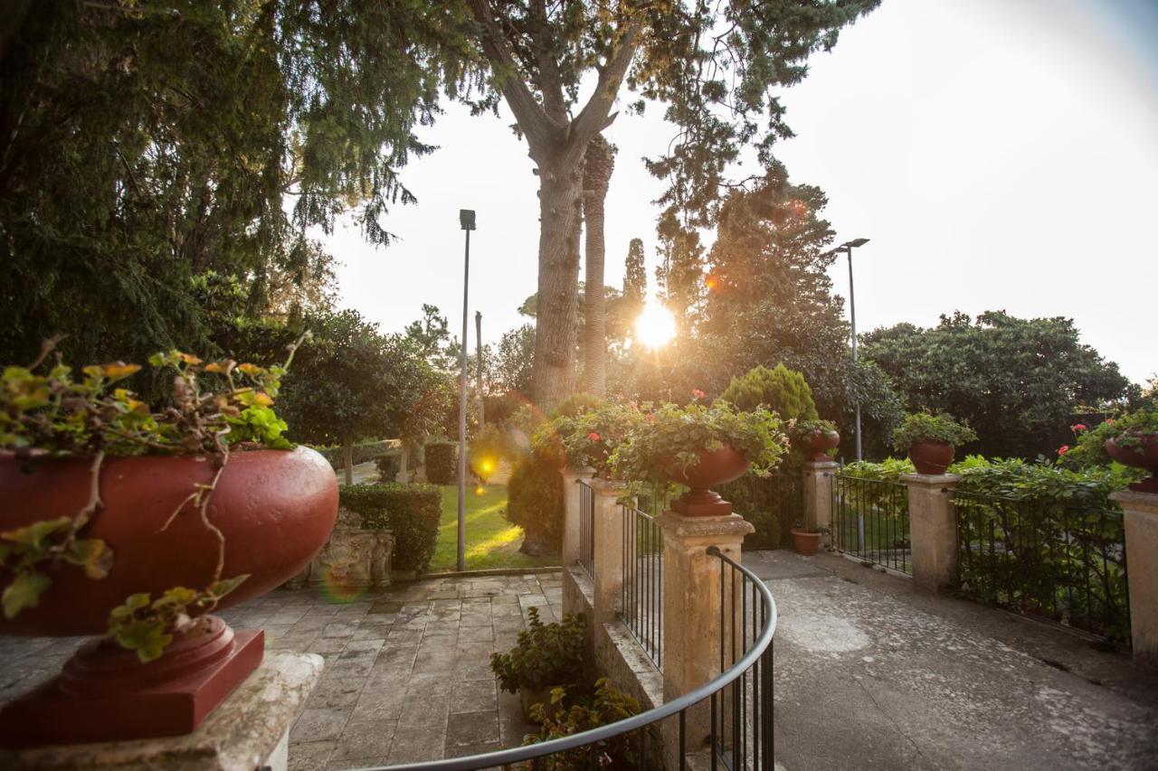 Villa De Pietro Cursi Bagian luar foto